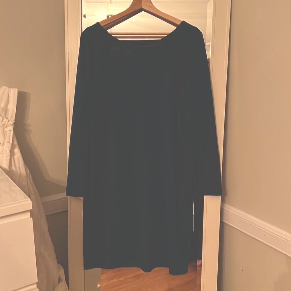 Express dress with strap back